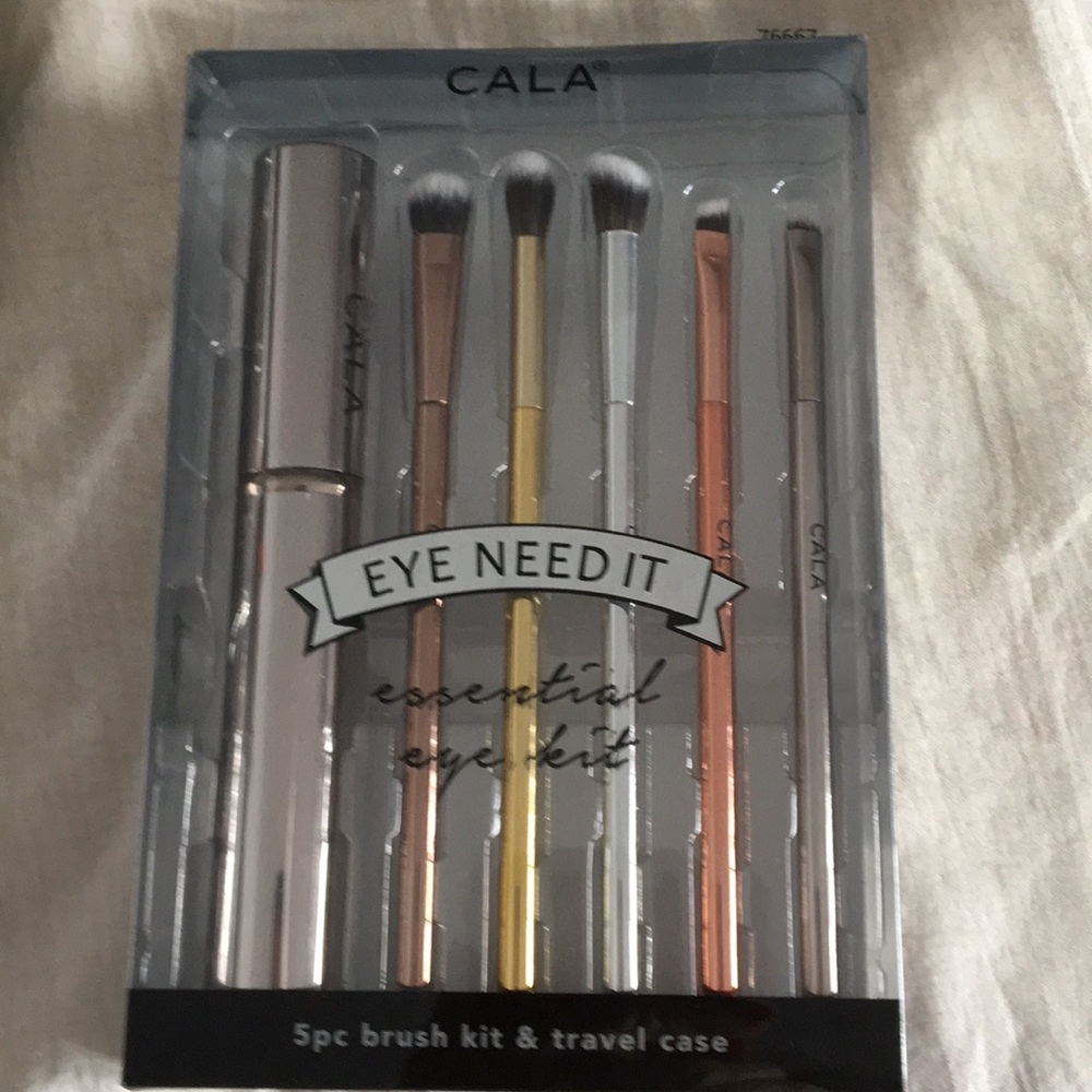 Cala 5 pc Brush Kit & Travel case, Multi-colored